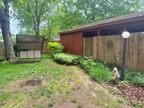 Tiny photo for 1604 North Avenue, Metropolis, IL 62960 (MLS # 12641308)