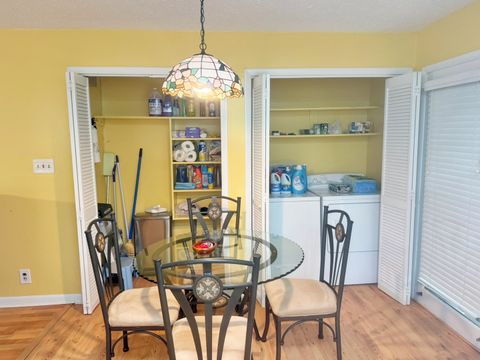 Tiny photo for 1604 North Avenue, Metropolis, IL 62960 (MLS # 12641308)