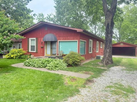 Tiny photo for 1604 North Avenue, Metropolis, IL 62960 (MLS # 12641308)