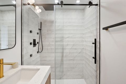 Tiny photo for 1460 N Sandburg Terrace #2001A, Chicago, IL 60610 (MLS # 12494694)