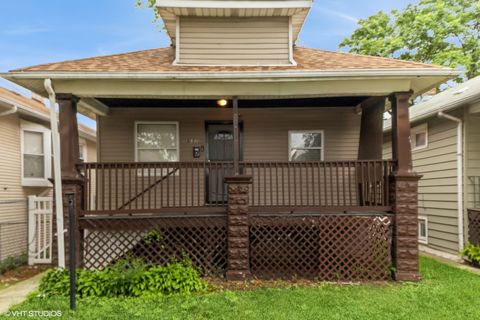 Tiny photo for 10052 S Lafayette Avenue, Chicago, IL 60628 (MLS # 12437751)