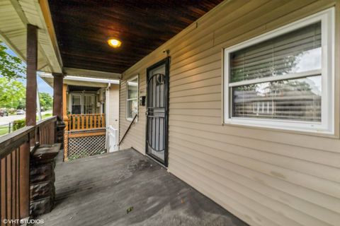 Tiny photo for 10052 S Lafayette Avenue, Chicago, IL 60628 (MLS # 12437751)