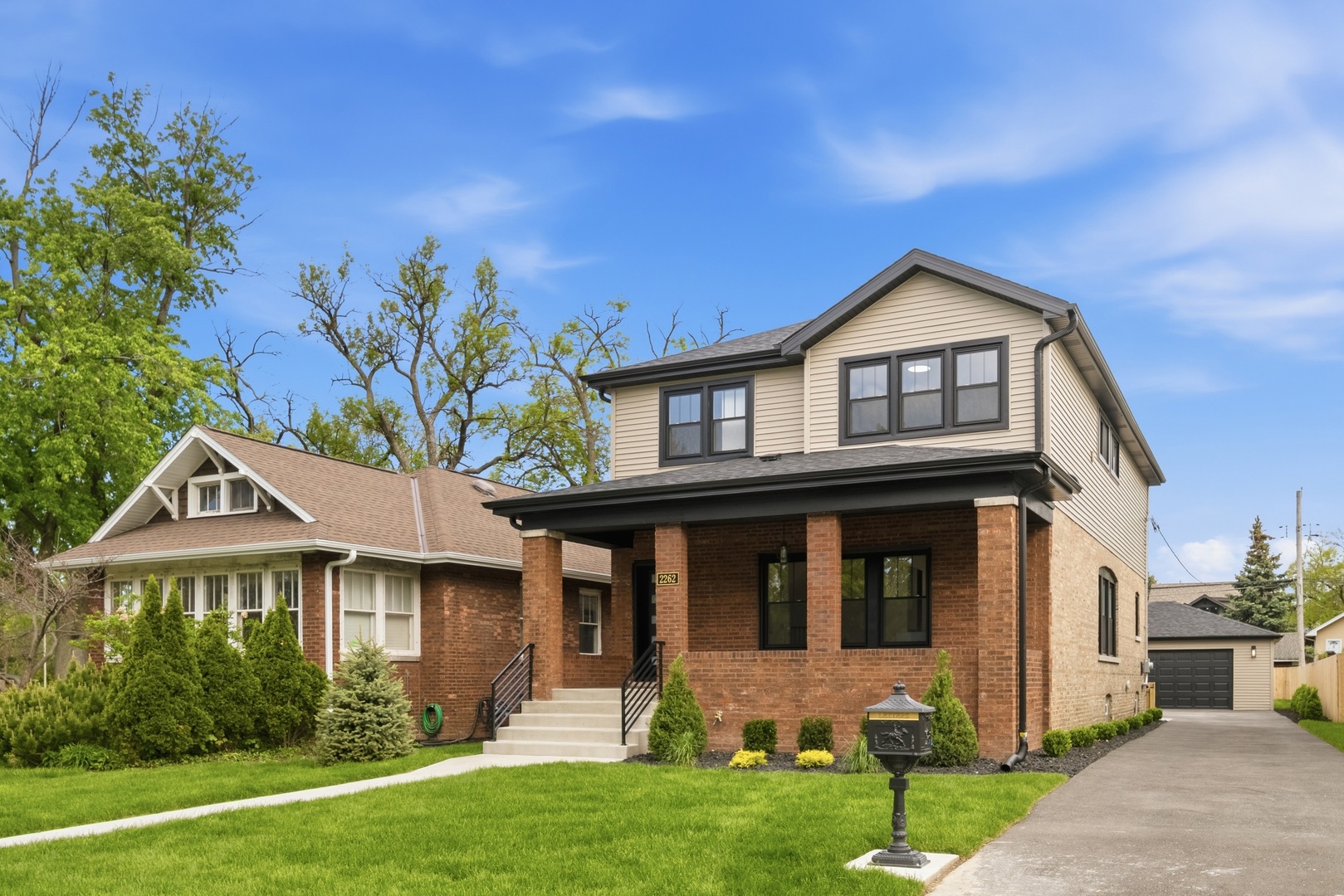 2262 W 109th Street