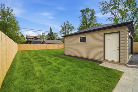 Tiny photo for 2262 W 109th Street, Chicago, IL 60643 (MLS # 12635815)