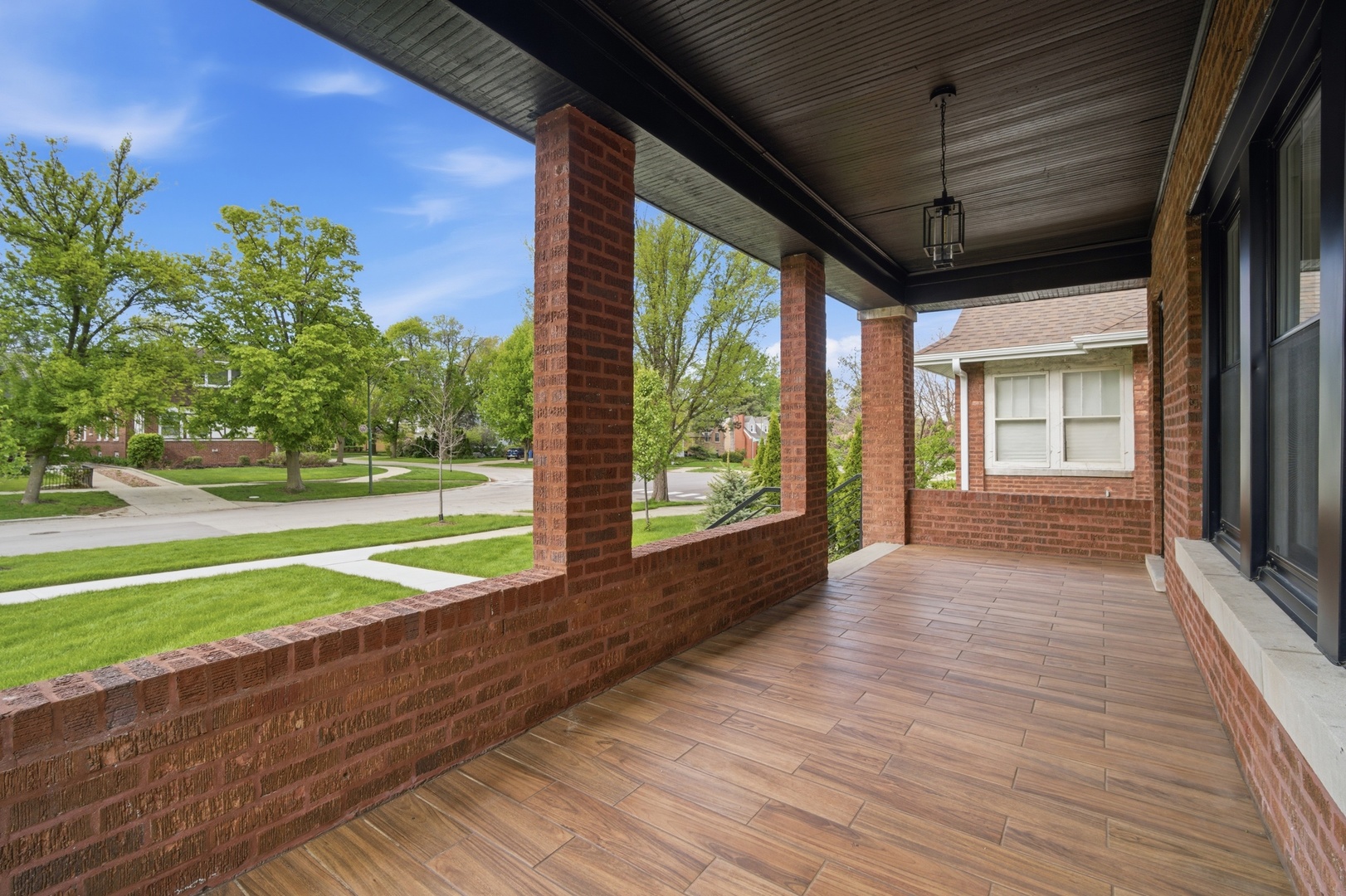 2262 W 109th Street