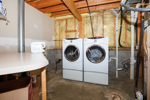 Tiny photo for 8 Spiria Court, Bloomington, IL 61701 (MLS # 12459881)