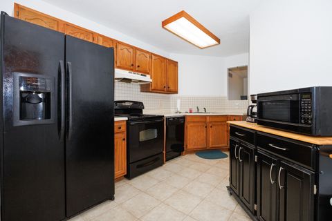 Tiny photo for 8 Spiria Court, Bloomington, IL 61701 (MLS # 12459881)