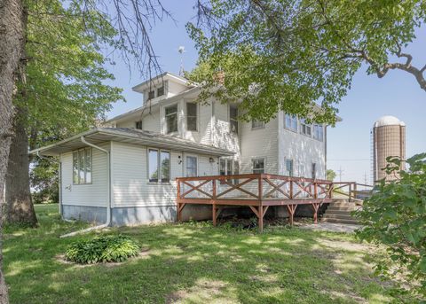 Tiny photo for 29058 E 2700 Street, Prophetstown, IL 61277 (MLS # 12663443)