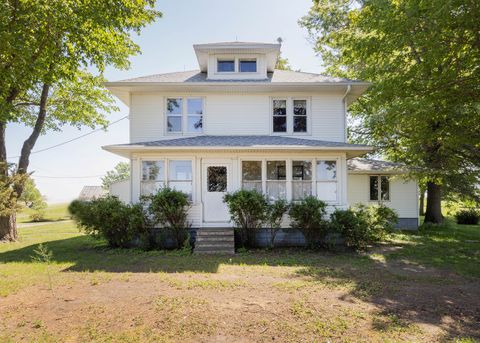 Photo of 29058 E 2700 Street, Prophetstown, IL 61277 (MLS # 12663443)
