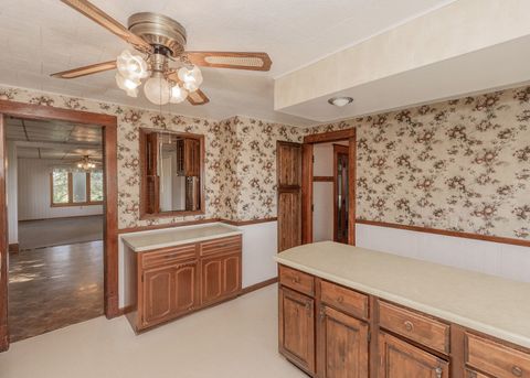 Tiny photo for 29058 E 2700 Street, Prophetstown, IL 61277 (MLS # 12663443)