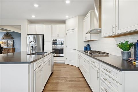 Tiny photo for 1027 Mayhaw Drive, Crystal Lake, IL 60012 (MLS # 12468375)