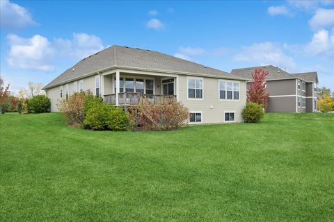Tiny photo for 1027 Mayhaw Drive, Crystal Lake, IL 60012 (MLS # 12468375)