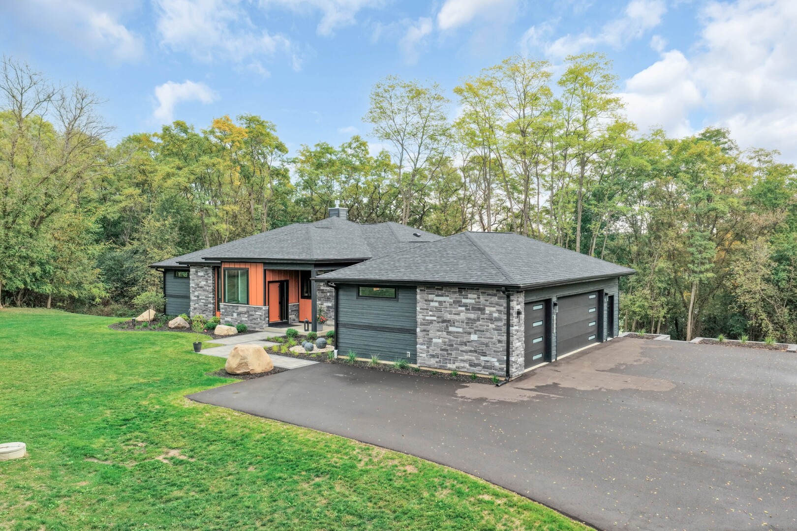 815 N English Settlement Avenue