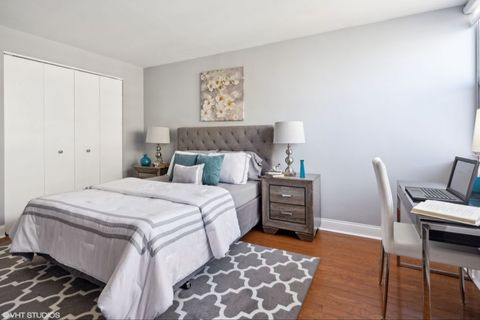 Tiny photo for 6301 N Sheridan Road #19D, Chicago, IL 60660 (MLS # 12651883)