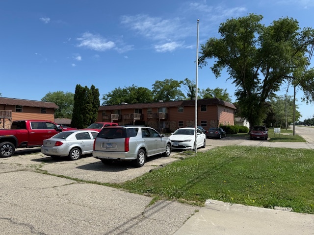 1912 Blackhawk Boulevard
