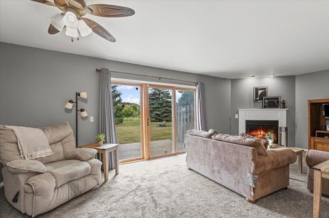 Tiny photo for 924 STRATFORD Court, Grayslake, IL 60030 (MLS # 12418813)