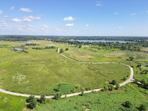 Tiny photo for 924 STRATFORD Court, Grayslake, IL 60030 (MLS # 12418813)
