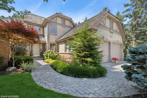 1806 Princeton Court Lake Forest IL 60045
