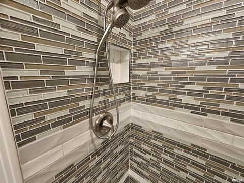 Tiny photo for 219 S 19TH Street, Mt Vernon, IL 62864 (MLS # EB460189)