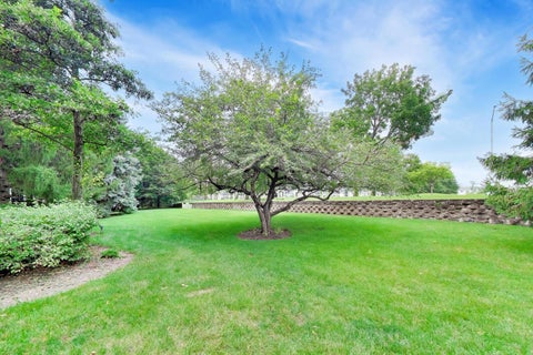 Tiny photo for 2178 Seaver Lane, Hoffman Estates, IL 60169 (MLS # 12725254)