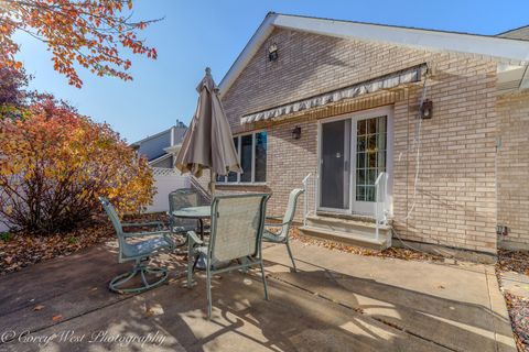 Tiny photo for 1208 Foxpointe Drive, Sycamore, IL 60178 (MLS # 12485142)