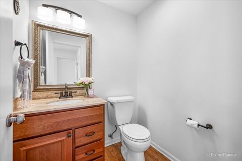 Tiny photo for 18500 W Aspen Court, Grayslake, IL 60030 (MLS # 12582559)