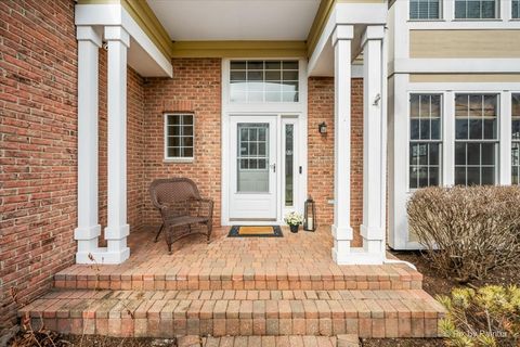 Tiny photo for 18500 W Aspen Court, Grayslake, IL 60030 (MLS # 12582559)