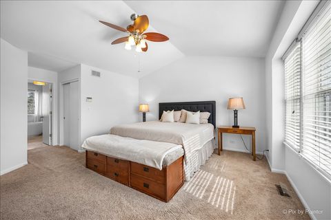 Tiny photo for 18500 W Aspen Court, Grayslake, IL 60030 (MLS # 12582559)