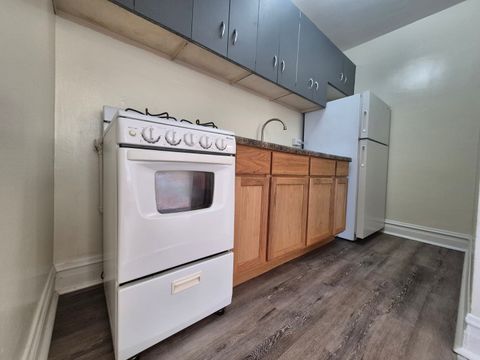 Tiny photo for 3208 Grove Avenue #2, Berwyn, IL 60402 (MLS # 12615809)