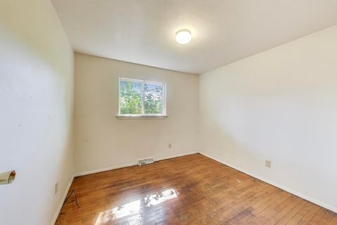 Tiny photo for 394 Birchwood Drive, Antioch, IL 60002 (MLS # 12476426)