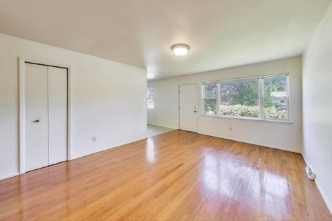 Tiny photo for 394 Birchwood Drive, Antioch, IL 60002 (MLS # 12476426)