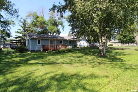 Tiny photo for 915 N 12TH Street, Clinton, IA 52732 (MLS # QC4266503)