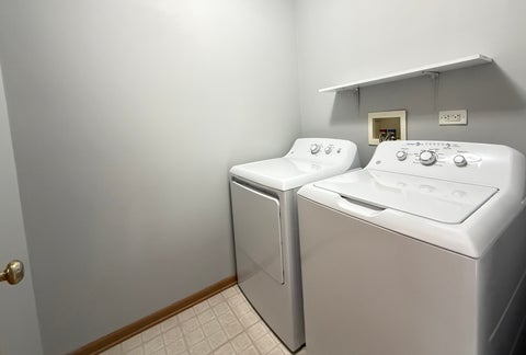 Tiny photo for 21544 Essex Drive, Crest Hill, IL 60403 (MLS # 12781138)