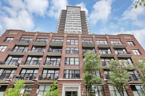 210 S Desplaines Street 1102 Chicago IL 60661