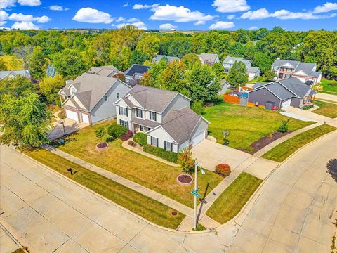 Tiny photo for 9 Willowbend Court, Bloomington, IL 61705 (MLS # 12470927)