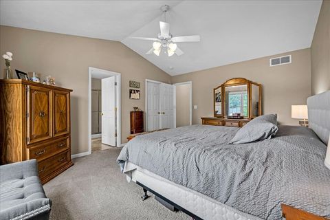 Tiny photo for 9 Willowbend Court, Bloomington, IL 61705 (MLS # 12470927)