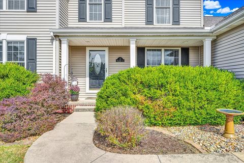 Tiny photo for 9 Willowbend Court, Bloomington, IL 61705 (MLS # 12470927)