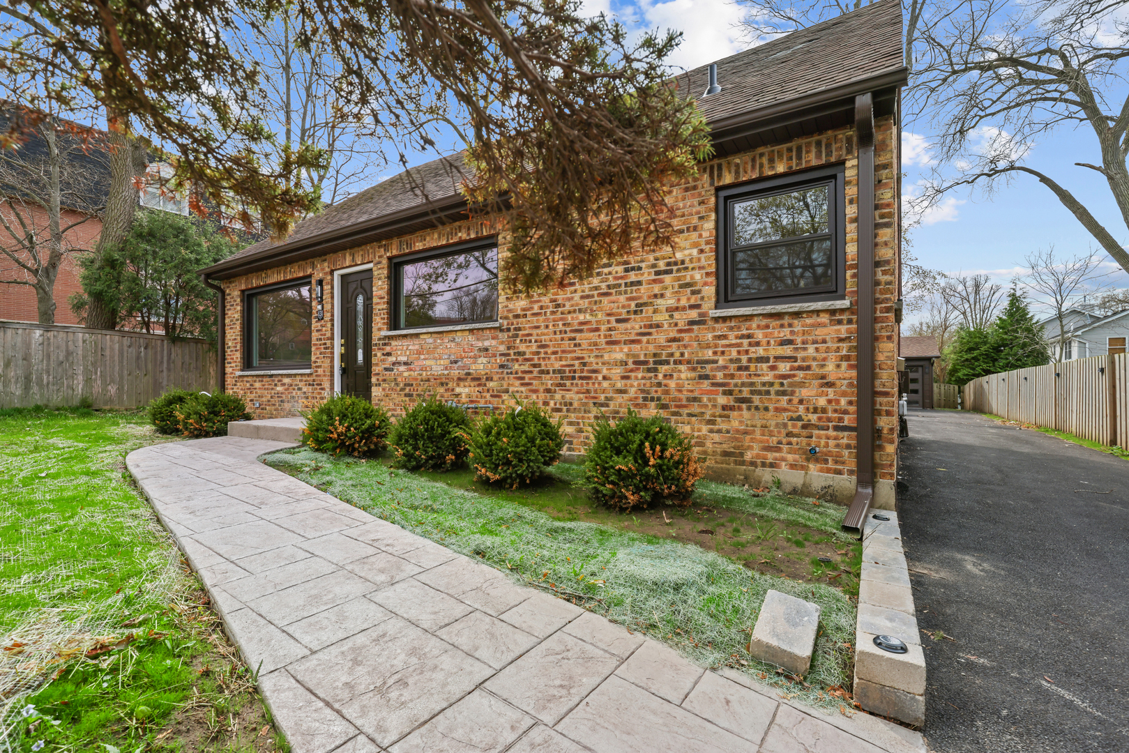 830 Deerfield Road