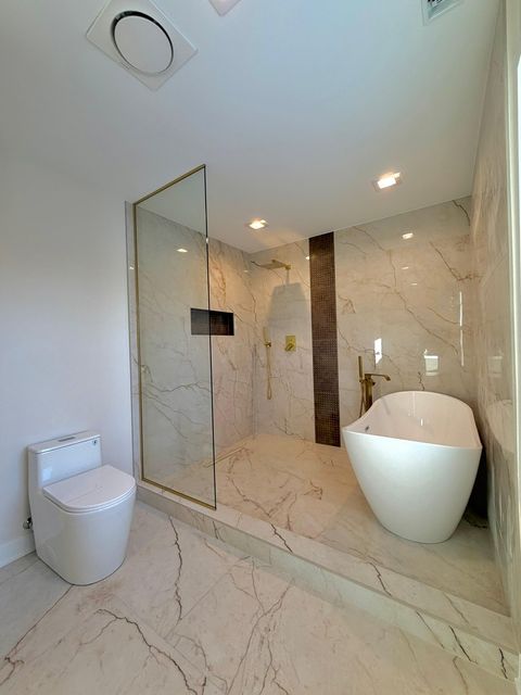 Tiny photo for 830 Deerfield Road, Highland Park, IL 60035 (MLS # 12602966)