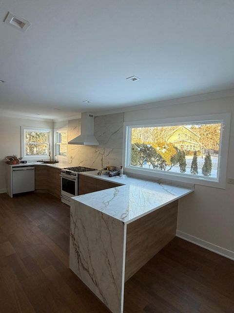 Tiny photo for 830 Deerfield Road, Highland Park, IL 60035 (MLS # 12602966)