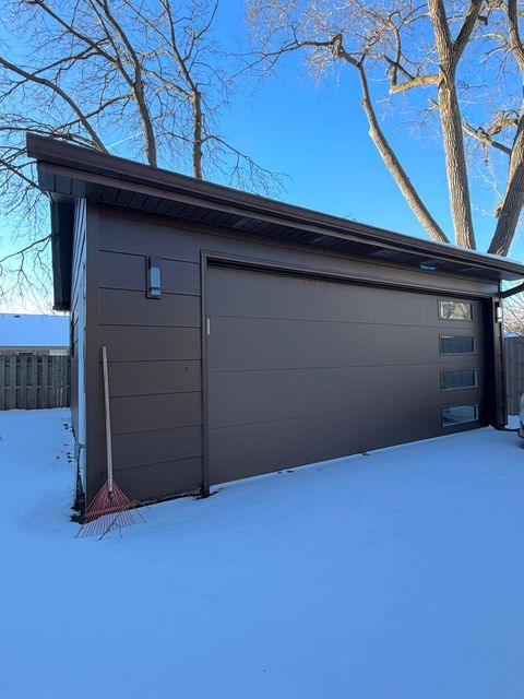 Tiny photo for 830 Deerfield Road, Highland Park, IL 60035 (MLS # 12602966)