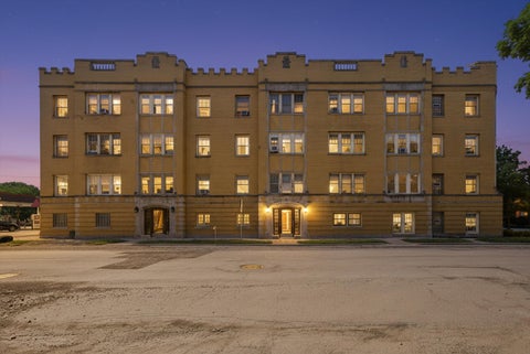 Tiny photo for 600 ELGIN Avenue #3B, Forest Park, IL 60130 (MLS # 12680047)