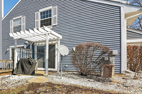 Tiny photo for 662 Sundance Drive, Bolingbrook, IL 60440 (MLS # 12587583)