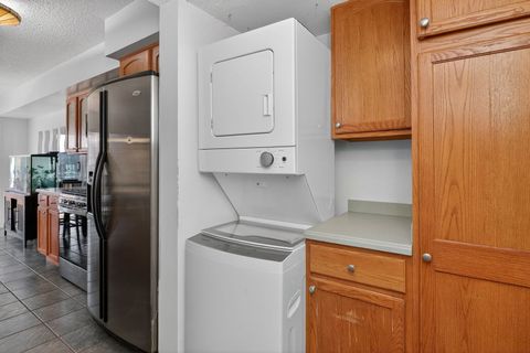 Tiny photo for 662 Sundance Drive, Bolingbrook, IL 60440 (MLS # 12587583)