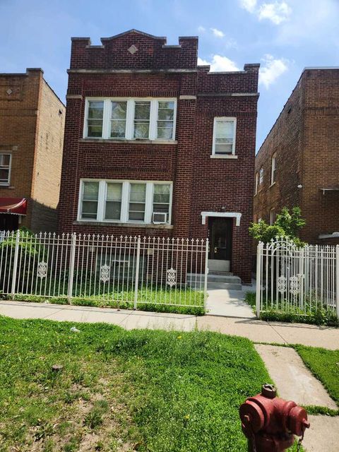 3029 W GUNNISON Street Chicago IL 60625