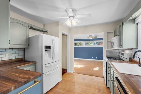 Tiny photo for 6901 Church Street, Morton Grove, IL 60053 (MLS # 12446624)