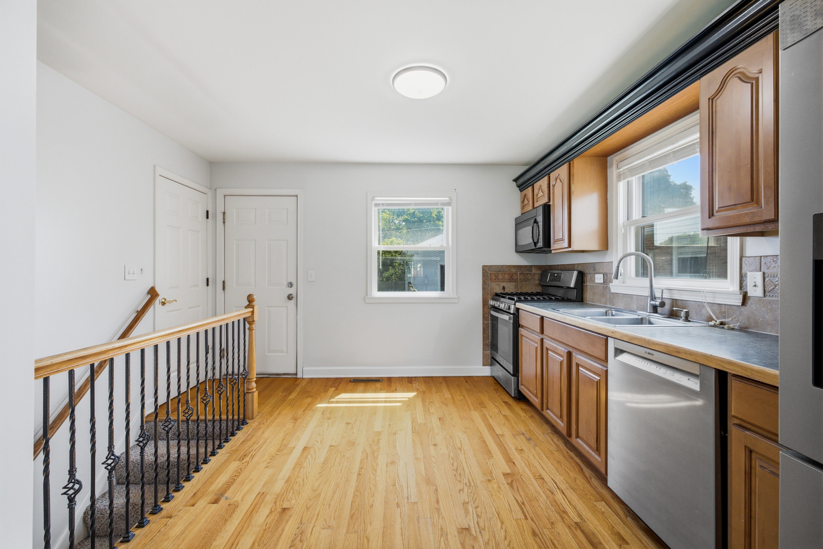 219 N Berteau Avenue