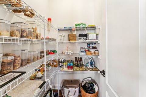 Tiny photo for 30 Denali Court, South Barrington, IL 60010 (MLS # 12625754)