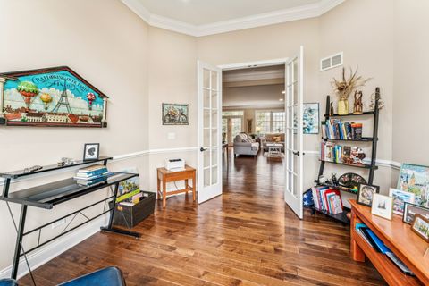 Tiny photo for 30 Denali Court, South Barrington, IL 60010 (MLS # 12625754)