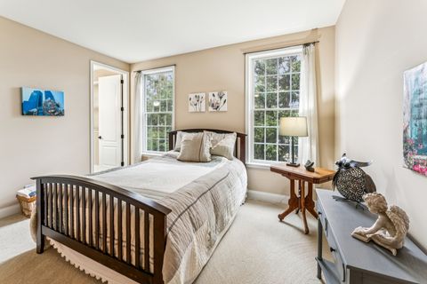 Tiny photo for 30 Denali Court, South Barrington, IL 60010 (MLS # 12625754)